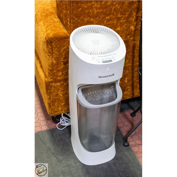 HONEYWELL TOP-FILL COOL MOISTURE TOWER