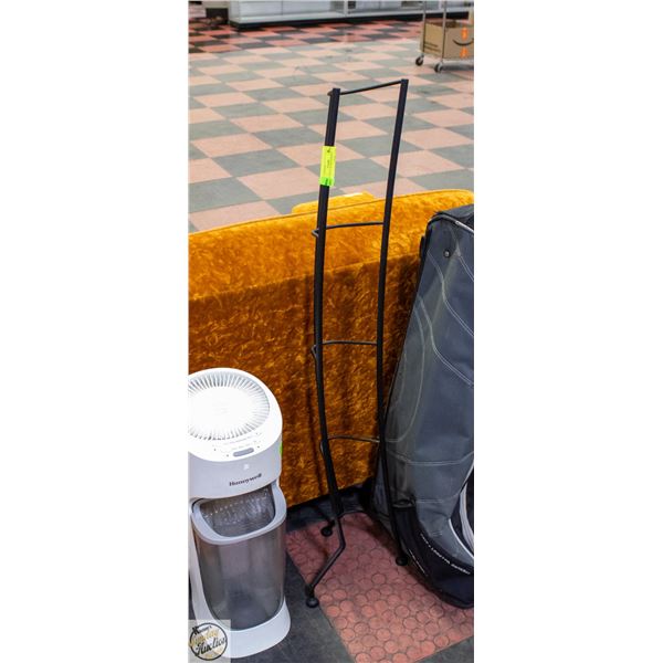 SOLID METAL CD RACK H-47.5"