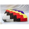 Image 1 : ESTATE LARGE OVERSIZED HANDMADE PATCHWORK BLANKET