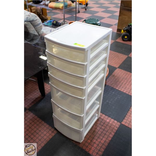 7 DRAWER GRACIOUS LIVING PLASTIC