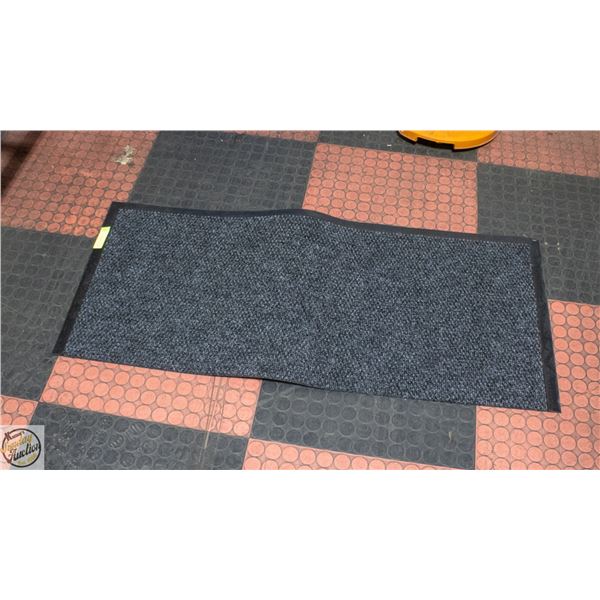 KITCHEN RUG 3 SIDES EDGED
