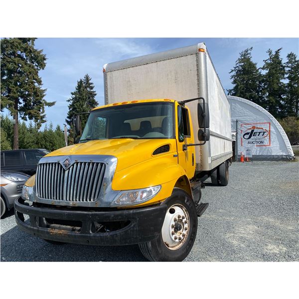 PARKSVILLE - 2009 INTERNATIONAL 4000 4300 YELLOW 585323 KMS - 064703-4