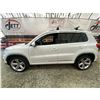 Image 23 : PARKSVILLE - 2015 VOLKSWAGEN TIGUAN WHITE 213638 KMS - 558144-1