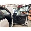 Image 37 : PARKSVILLE - 2015 VOLKSWAGEN TIGUAN WHITE 213638 KMS - 558144-1