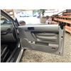 Image 36 : PARKSVILLE - 2003 VOLKSWAGEN BEETLE SILVER 209619 KMS - 304370-3