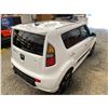 Image 16 : PARKSVILLE - 2011 KIA SOUL WHITE 316714 KMS - 709273-3