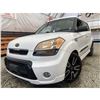 Image 1 : PARKSVILLE - 2011 KIA SOUL WHITE 316714 KMS - 709273-3