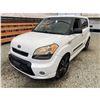 Image 3 : PARKSVILLE - 2011 KIA SOUL WHITE 316714 KMS - 709273-3