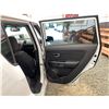 Image 41 : PARKSVILLE - 2011 KIA SOUL WHITE 316714 KMS - 709273-3