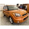 Image 4 : PARKSVILLE - 2011 KIA SOUL ORANGE 235499 KMS - 317418-2