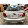 Image 11 : PARKSVILLE - 2004 TOYOTA ECHO SILVER 144441 KMS - 334776-3