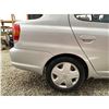 Image 15 : PARKSVILLE - 2004 TOYOTA ECHO SILVER 144441 KMS - 334776-3