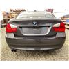 Image 17 : PARKSVILLE - 2006 BMW 325I GREY 243523 KMS - T12360-1