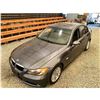 Image 4 : PARKSVILLE - 2006 BMW 325I GREY 243523 KMS - T12360-1