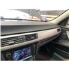 Image 54 : PARKSVILLE - 2006 BMW 325I GREY 243523 KMS - T12360-1
