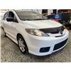 Image 8 : PARKSVILLE - 2006 MAZDA MAZDA5 WHITE  197789 KMS - 114390-2
