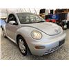 Image 8 : PARKSVILLE - 2001 VOLKSWAGEN BEETLE GREY 196186 KMS - 435194-2