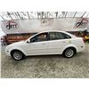 Image 23 : PARKSVILLE - 2005 CHEVROLET OPTRA WHITE 165858 KMS - 143509-2