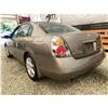 Image 17 : PARKSVILLE - 2004 NISSAN ALTIMA BEIGE  122150 KMS - 157649-3