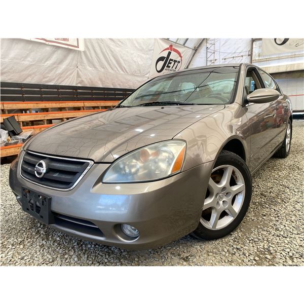 PARKSVILLE - 2004 NISSAN ALTIMA BEIGE  122150 KMS - 157649-3