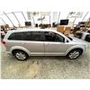 Image 12 : PARKSVILLE - 2011 DODGE JOURNEY SILVER 224686 KMS - 569168-2
