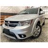 Image 1 : PARKSVILLE - 2011 DODGE JOURNEY SILVER 224686 KMS - 569168-2