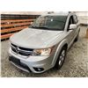Image 3 : PARKSVILLE - 2011 DODGE JOURNEY SILVER 224686 KMS - 569168-2