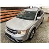Image 4 : PARKSVILLE - 2011 DODGE JOURNEY SILVER 224686 KMS - 569168-2