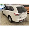 Image 21 : PARKSVILLE - 2015 MITSUBISHI OUTLANDER WHITE 244281 KMS - 600704-2