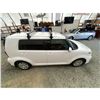 Image 13 : PARKSVILLE - 2008 TOYOTA SCION XB WHITE 287426 KMS - 129980-2