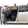 Image 48 : PARKSVILLE - 2008 TOYOTA SCION XB WHITE 287426 KMS - 129980-2