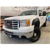 Image 1 : PARKSVILLE - 2007 GMC SIERRA WHITE 229963 KMS - 564934-2