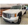 Image 2 : PARKSVILLE - 2007 GMC SIERRA WHITE 229963 KMS - 564934-2