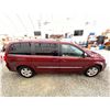 Image 12 : PARKSVILLE - 2017 DODGE GRAND CARAVAN RED 193051 KMS - 775683-3