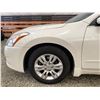 Image 31 : PARKSVILLE - 2011 NISSAN ALTIMA WHITE 244659 KMS - 140990-3