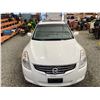 Image 7 : PARKSVILLE - 2011 NISSAN ALTIMA WHITE 244659 KMS - 140990-3