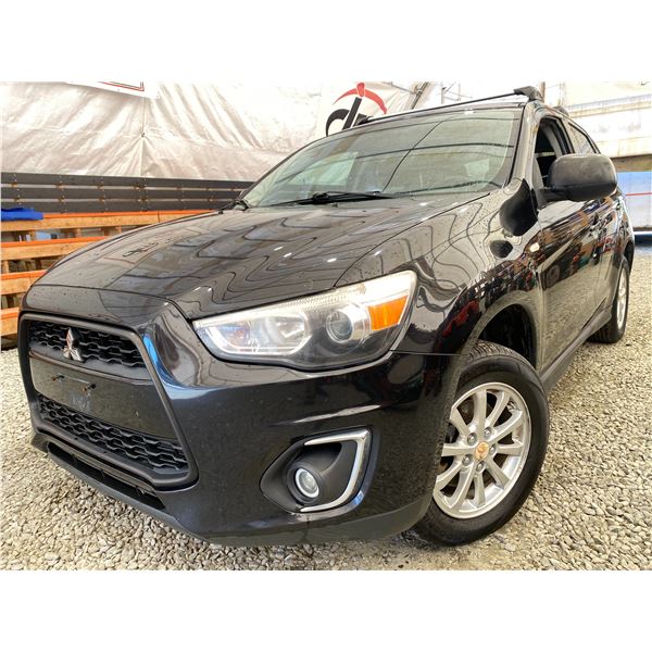 PARKSVILLE - 2015 MITSUBISHI RVR BLACK 272673 KMS - 601442-2