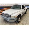 Image 3 : PARKSVILLE - 2001 DODGE RAM 2500 WHITE 173156 KMS - 580717-4