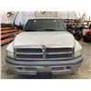 Image 6 : PARKSVILLE - 2001 DODGE RAM 2500 WHITE 173156 KMS - 580717-4