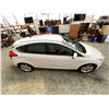 Image 13 : PARKSVILLE - 2012 FORD FOCUS WHITE 209732 KMS - 459524-2