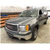 Image 3 : PARKSVILLE - 2011 GMC SIERRA GREY 295028 KMS - 429215-2