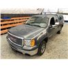 Image 4 : PARKSVILLE - 2011 GMC SIERRA GREY 295028 KMS - 429215-2