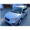 Image 4 : PARKSVILLE - 2012 KIA RONDO SILVER  81400 KMS - 394304-2