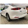 Image 20 : PARKSVILLE - 2020 MAZDA 3 WHITE 205521 KMS - 129818-1