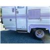 Image 11 : PARKSVILLE - 1984 GMC MOTOR HOME WHITE   120,000  KMS - 511342-4