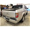 Image 10 : PARKSVILLE - 2006 HONDA RIDGELINE SILVER 377465 KMS - 003229-2
