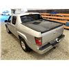 Image 12 : PARKSVILLE - 2006 HONDA RIDGELINE SILVER 377465 KMS - 003229-2