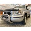 Image 1 : PARKSVILLE - 2006 HONDA RIDGELINE SILVER 377465 KMS - 003229-2