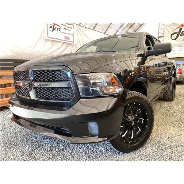 PARKSVILLE - 2017 RAM 1500 BLACK 273982 KMS - 734828-1