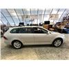 Image 6 : PARKSVILLE - 2011 VOLKSWAGEN JETTA SPORTWAGEN SILVER 190458 KMS - 649591-2